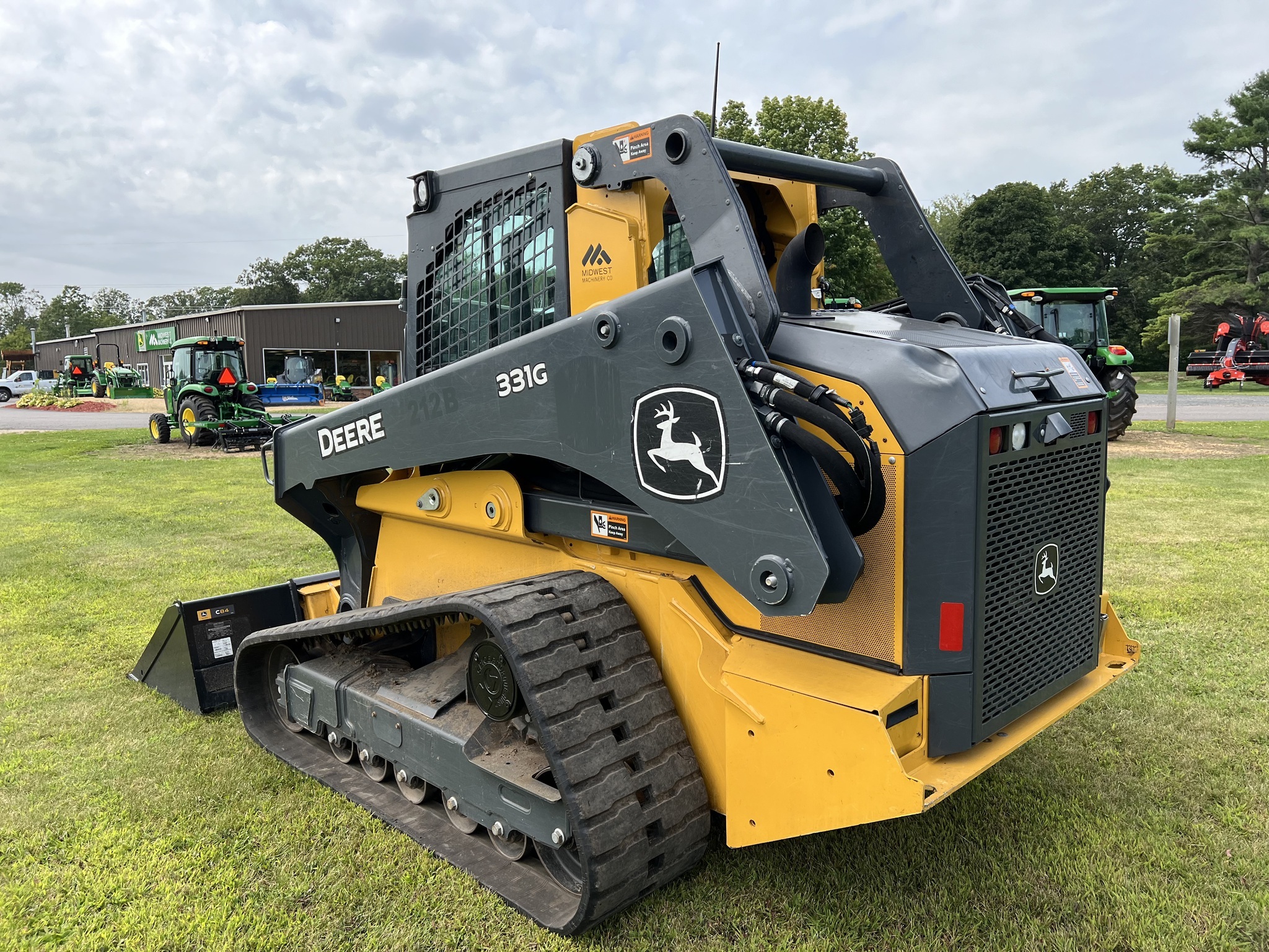 2023 Deere 331G Skid Steer