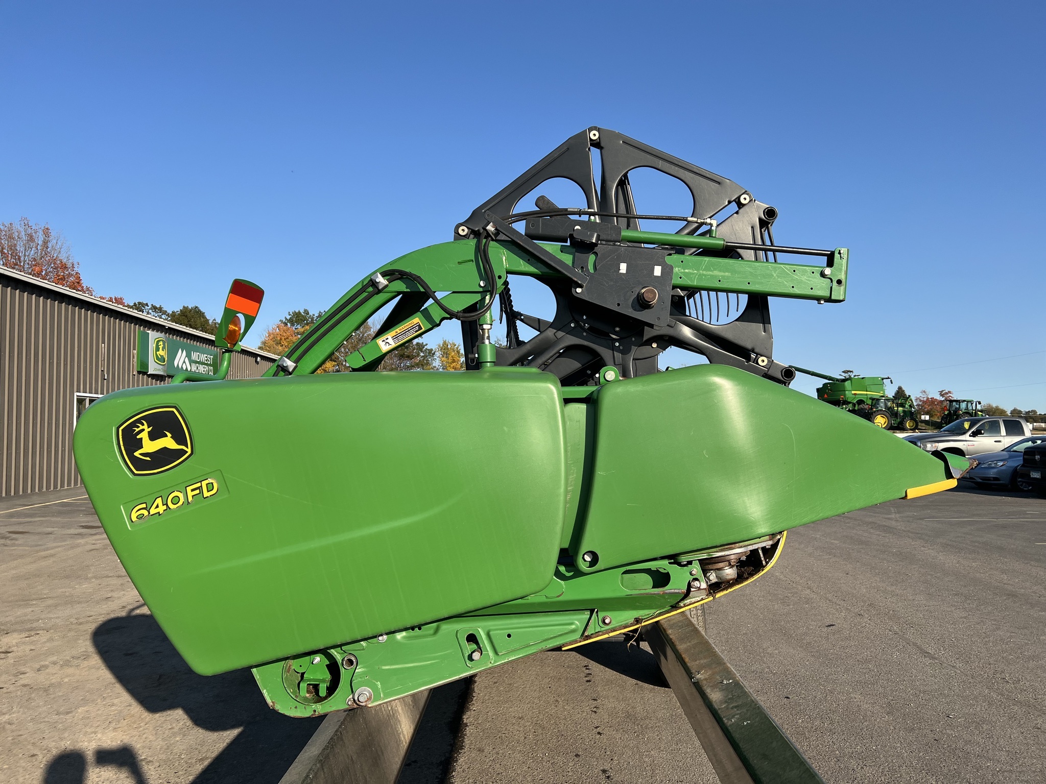 2014 John Deere 640FD Platform
