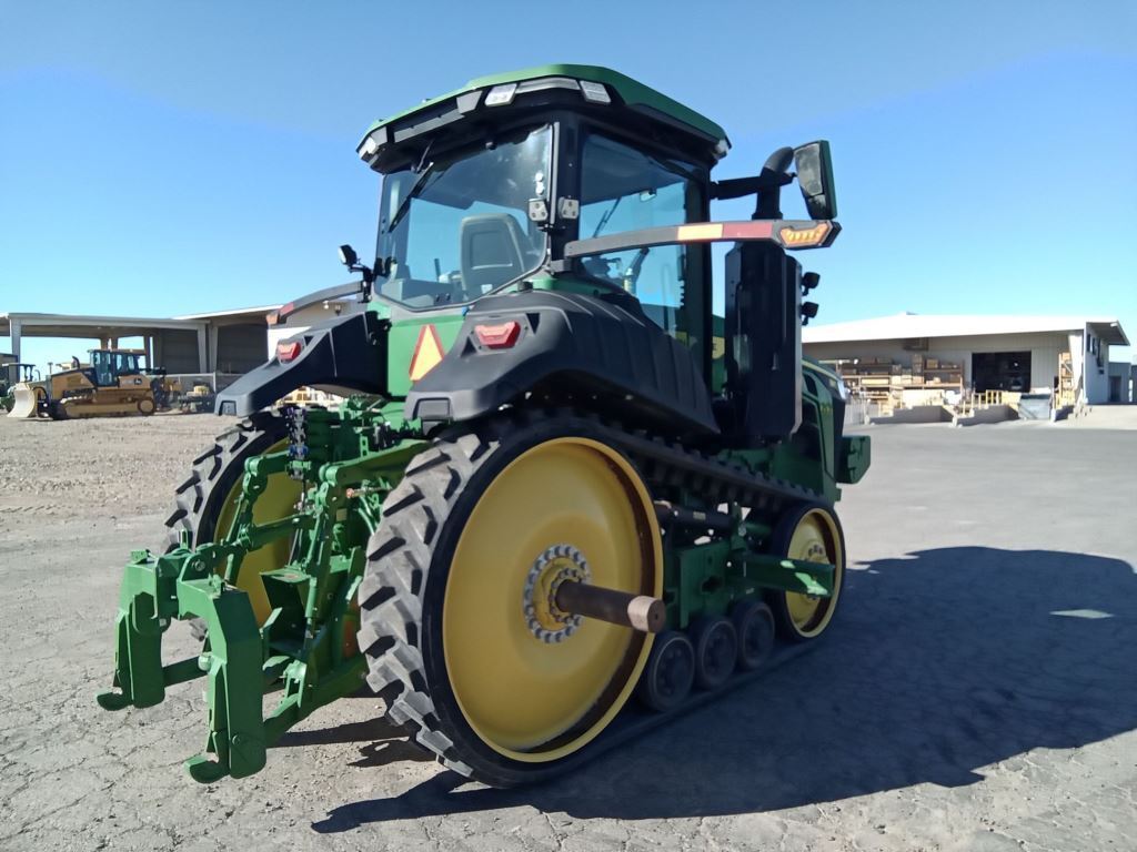 2022 John Deere 8RT 370 Tractor