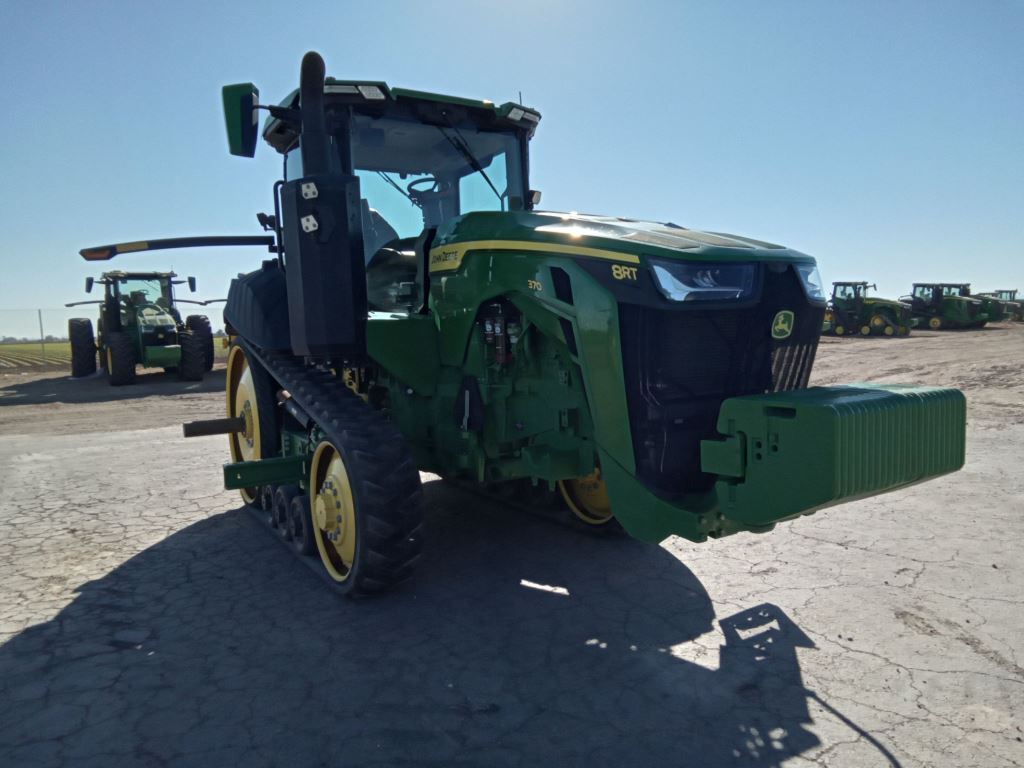 2022 John Deere 8RT 370 Tractor