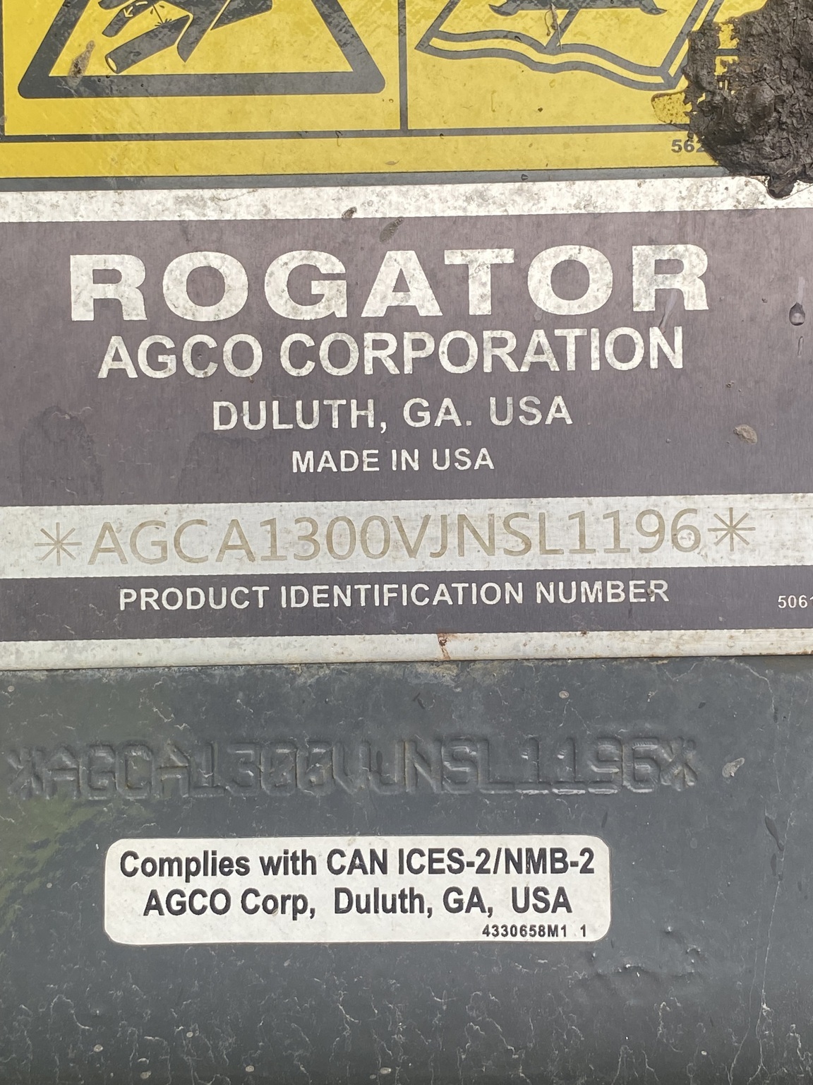 2018 ROGATOR RG1300C Self-Propelled Sprayer