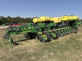 2013 John Deere 1770NT CCS Planter