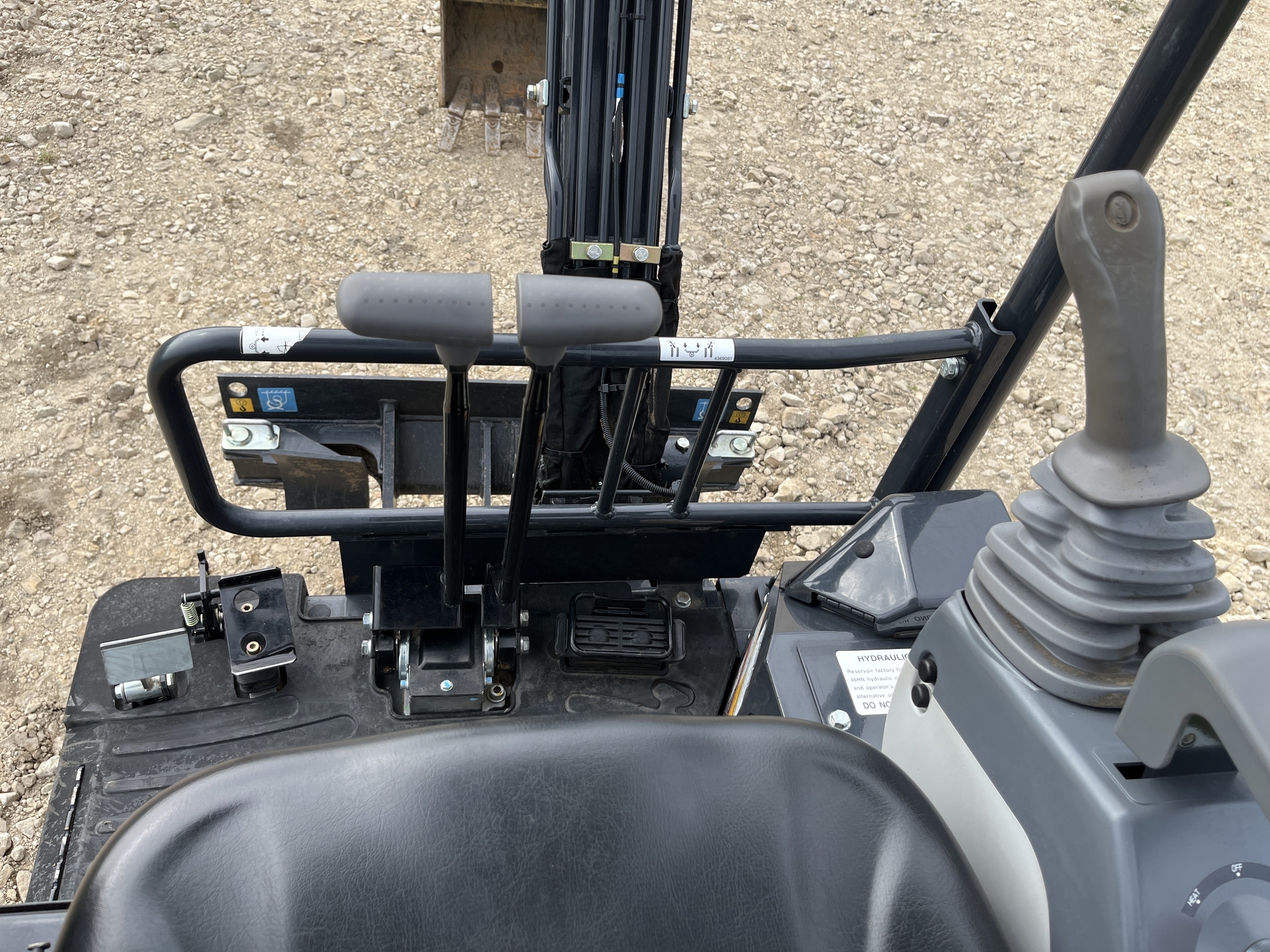 2022 John Deere 17G Mini Excavator