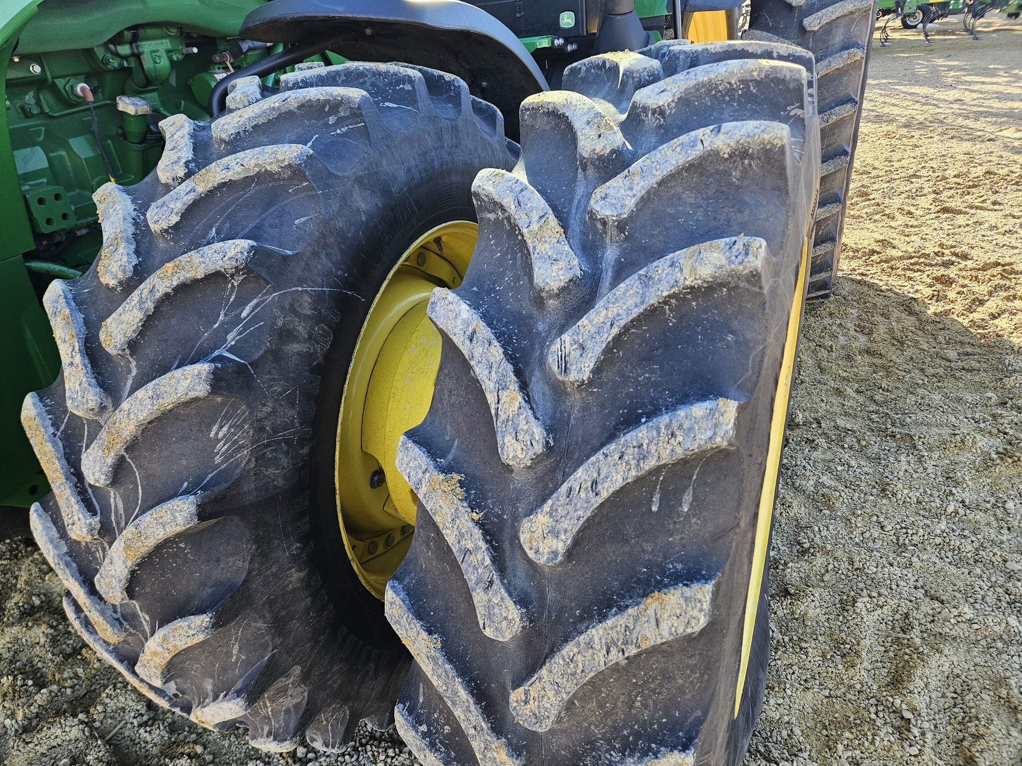 2017 John Deere 8370R Tractor