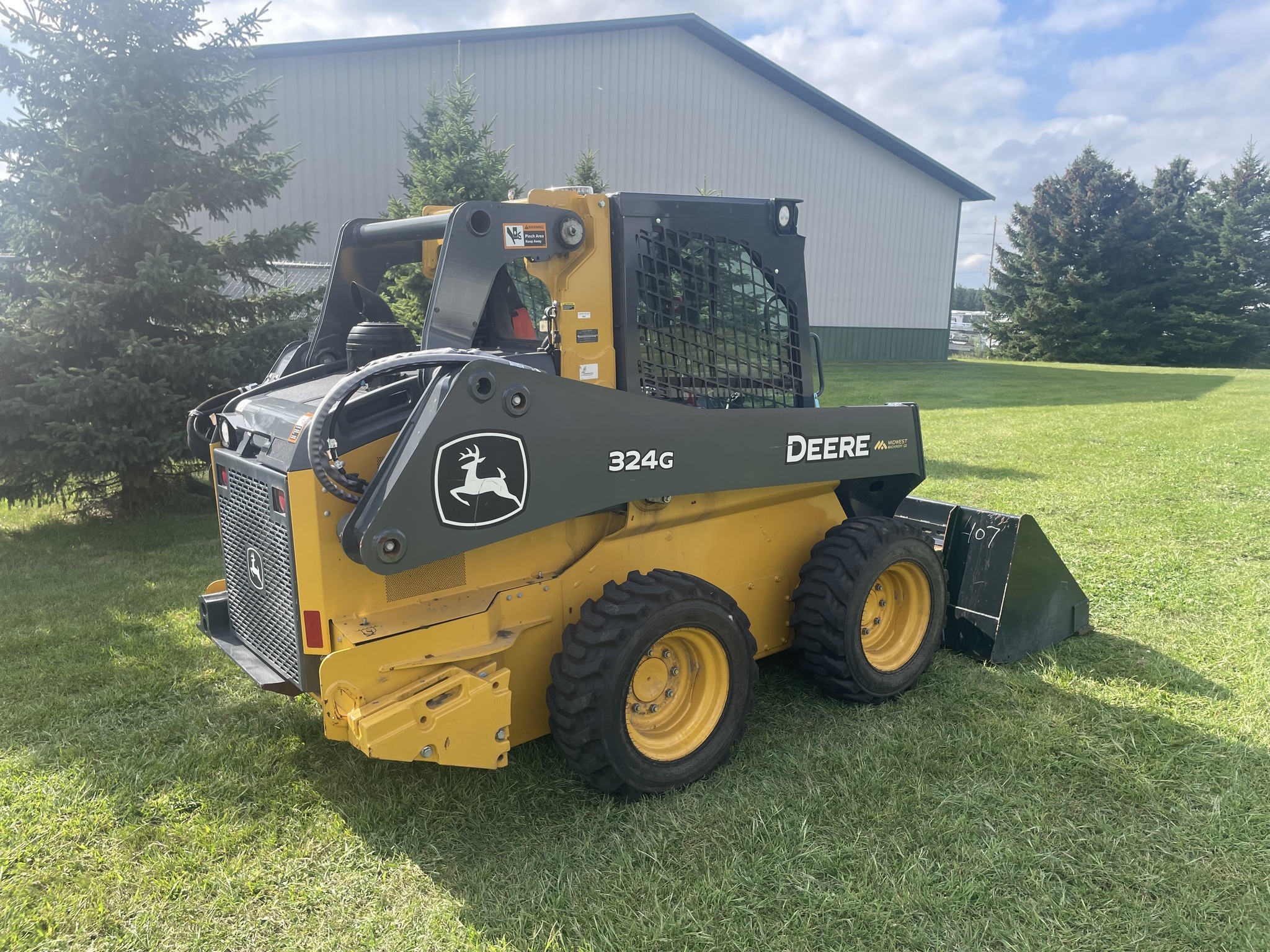2022 Deere 324G Skid Steer