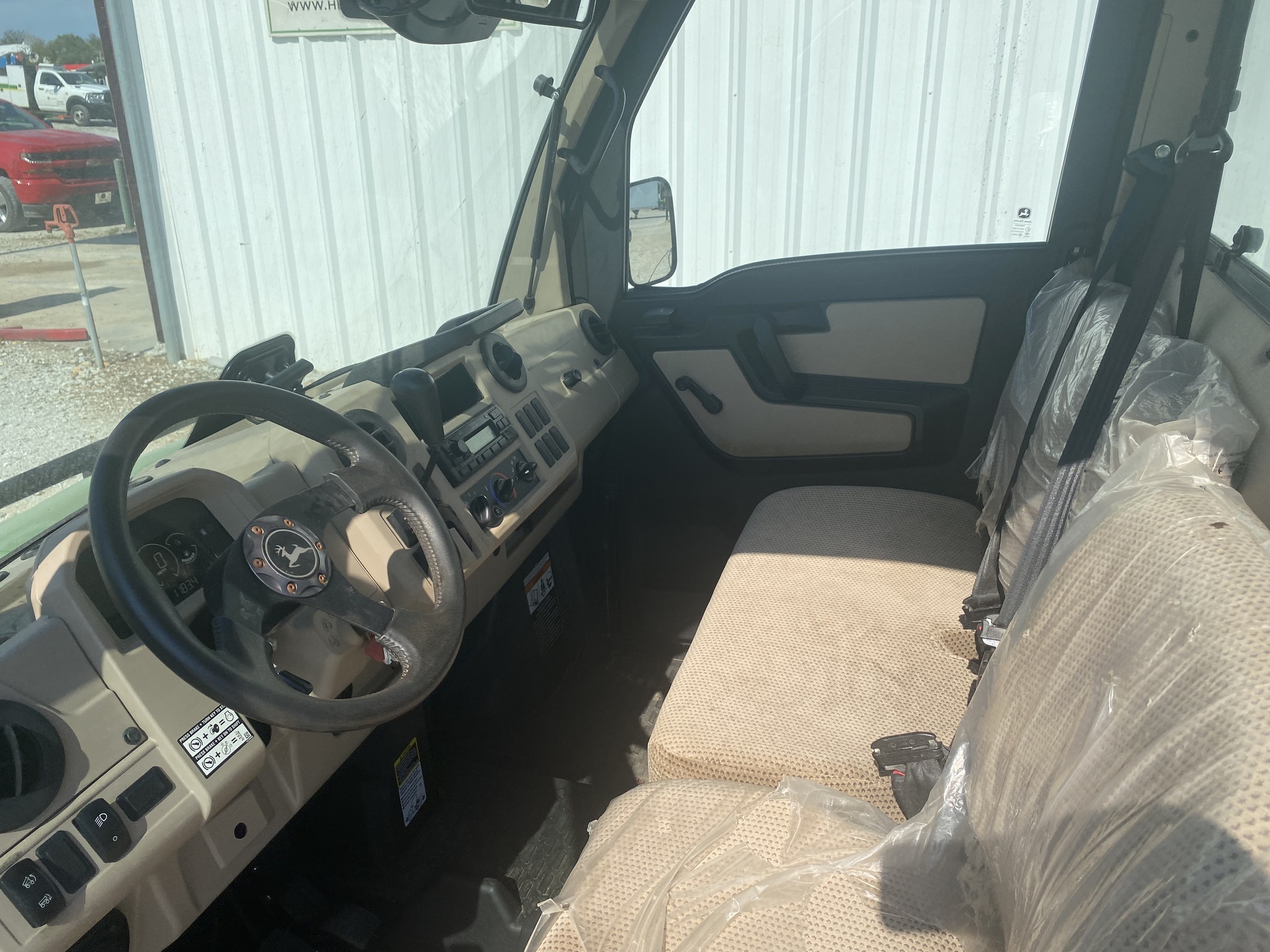 2021 John Deere XUV 865R ATVs and Utility Vehicle