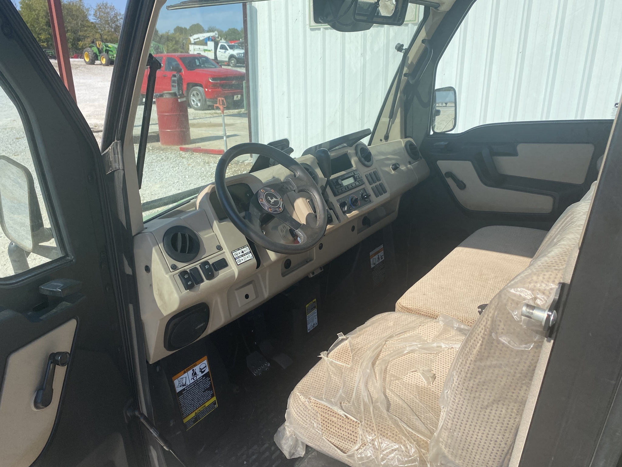 2021 John Deere XUV 865R ATVs and Utility Vehicle