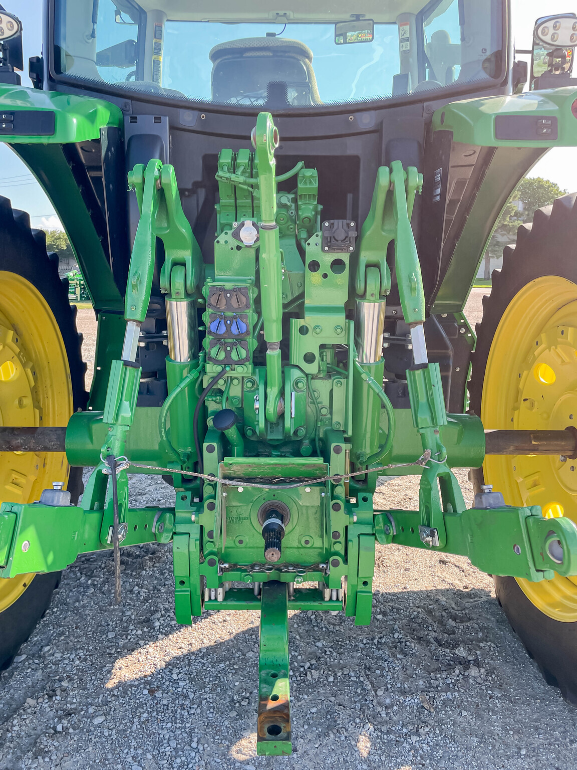 2022 John Deere 6R 155 Tractor