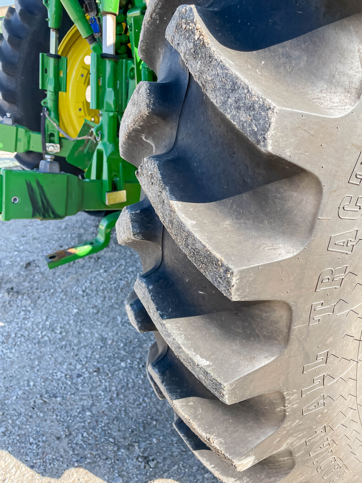 2022 John Deere 6R 155 Tractor