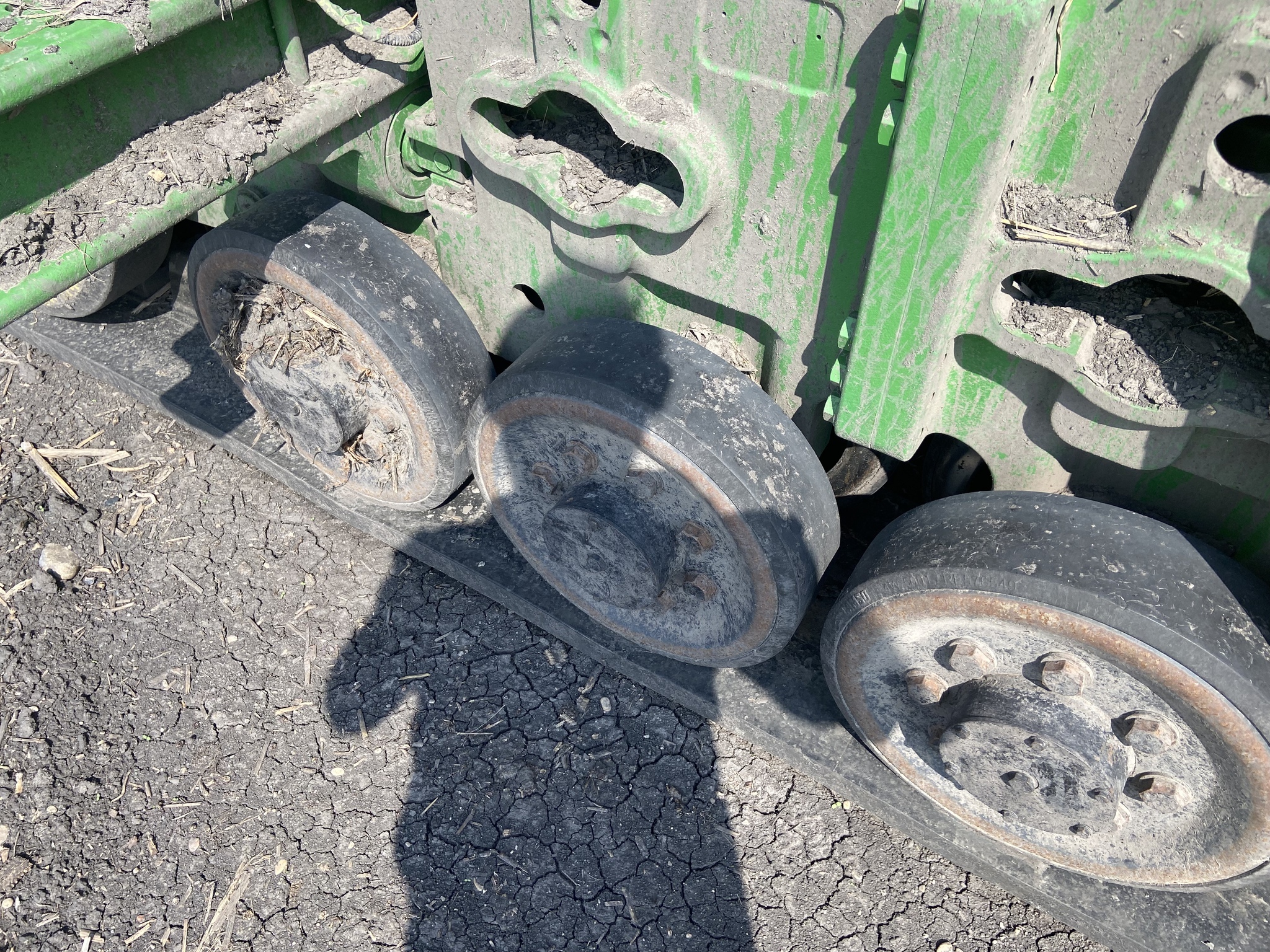 2013 John Deere 8310RT Tractor