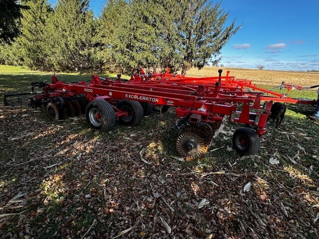 2014 Krause Excelerator 8000 Vertical Tillage