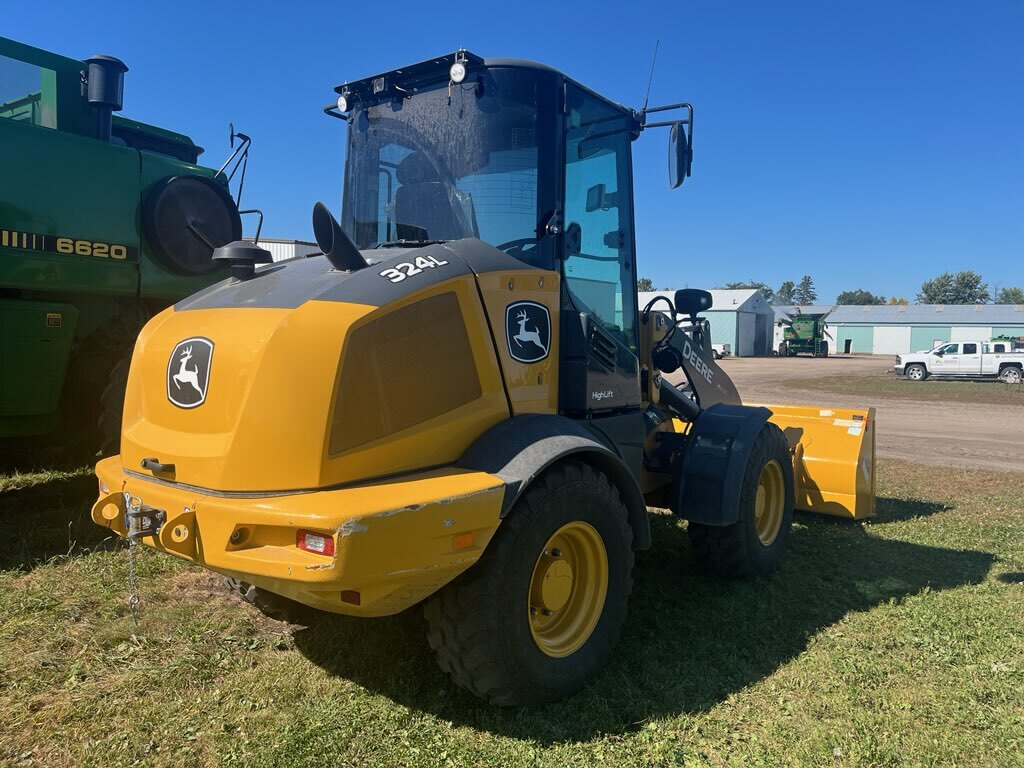 2023 John Deere 324L Front End Loader