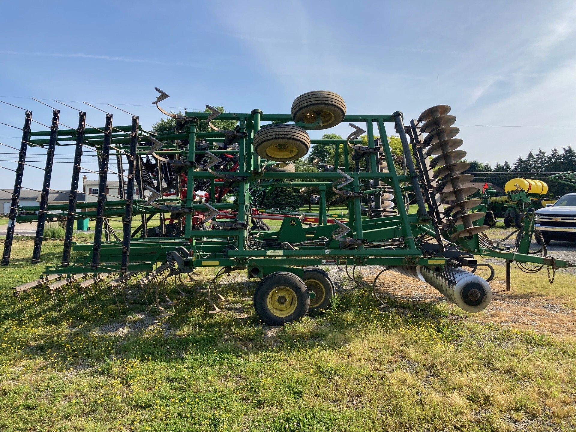 2005 John Deere 726 Soil Finisher
