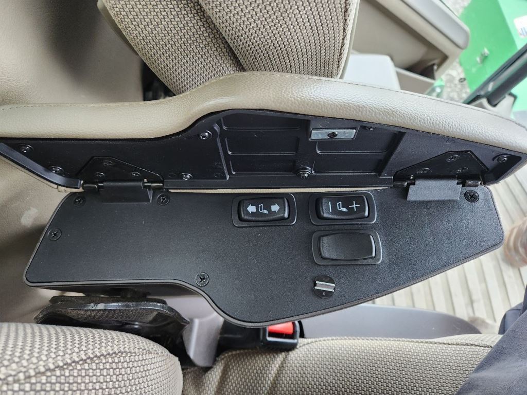 2023 John Deere W260R Self-Propelled Windrowers and Swather