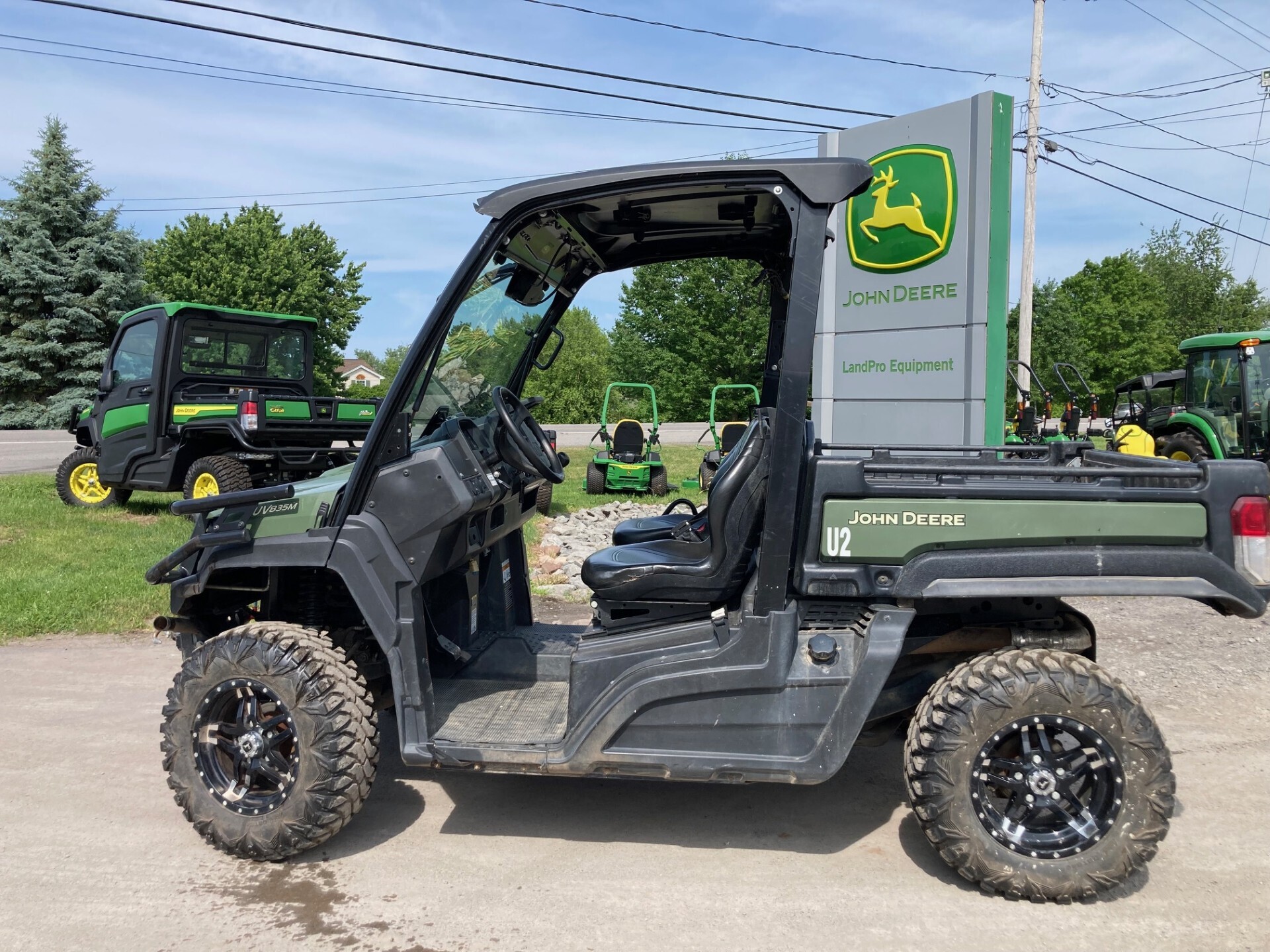 2021 John Deere XUV 835M ATVs and Utility Vehicle