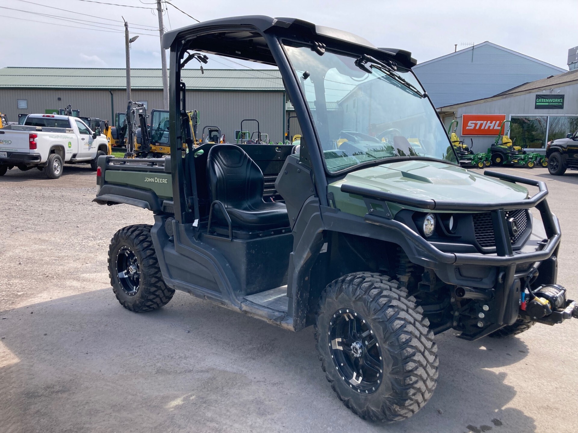 2021 John Deere XUV 835M ATVs and Utility Vehicle