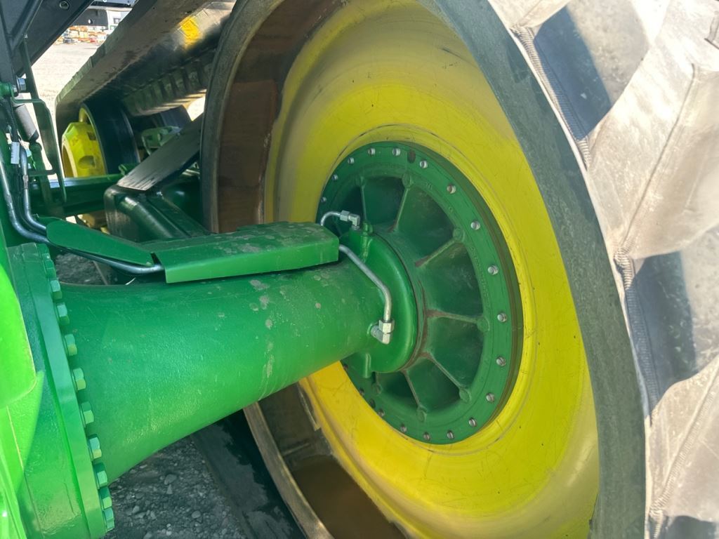 2022 John Deere 9RT 570 Tractor