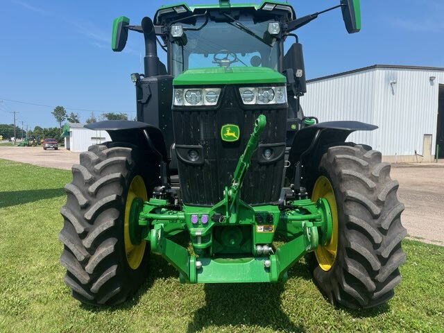 2023 John Deere 7R 310 Tractor