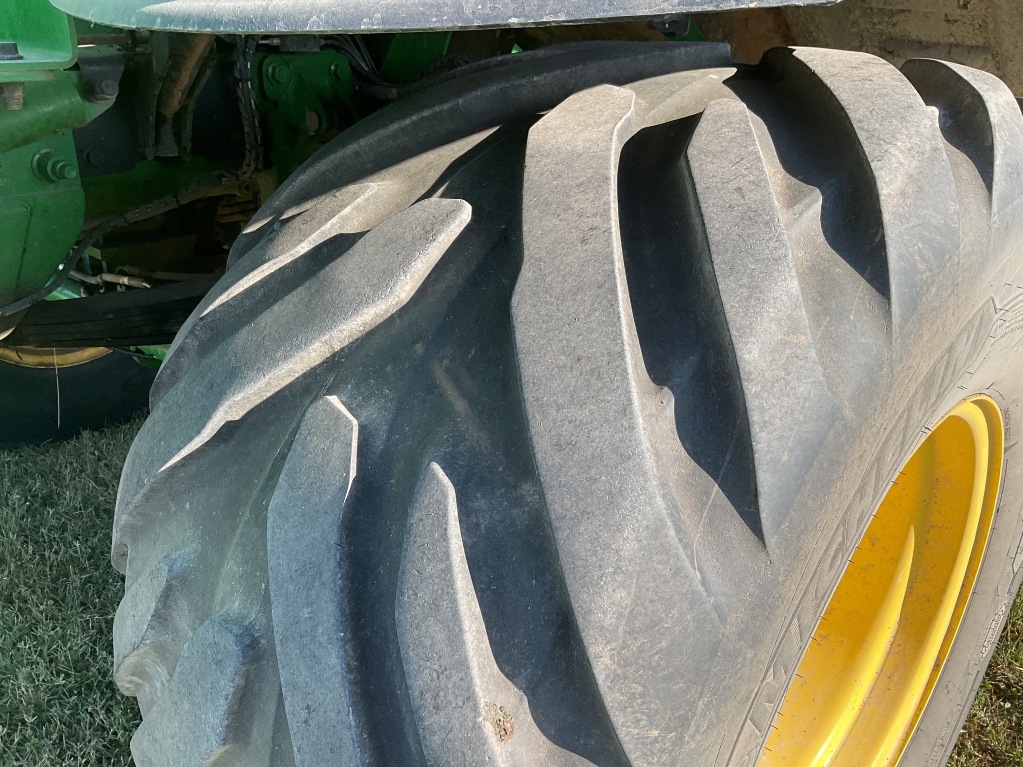 2022 John Deere 800R Self-Propelled Fertilizer Spreader