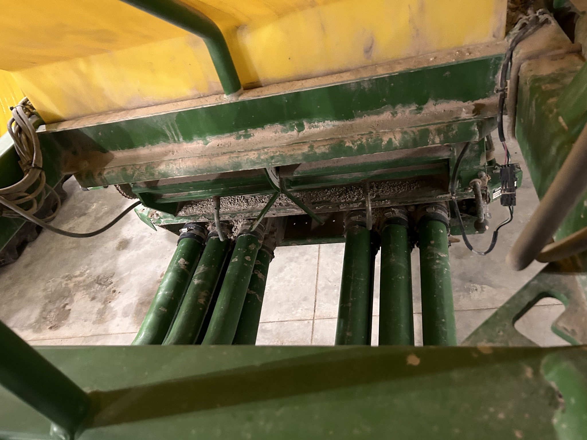 2007 John Deere 1895 Air Seeder