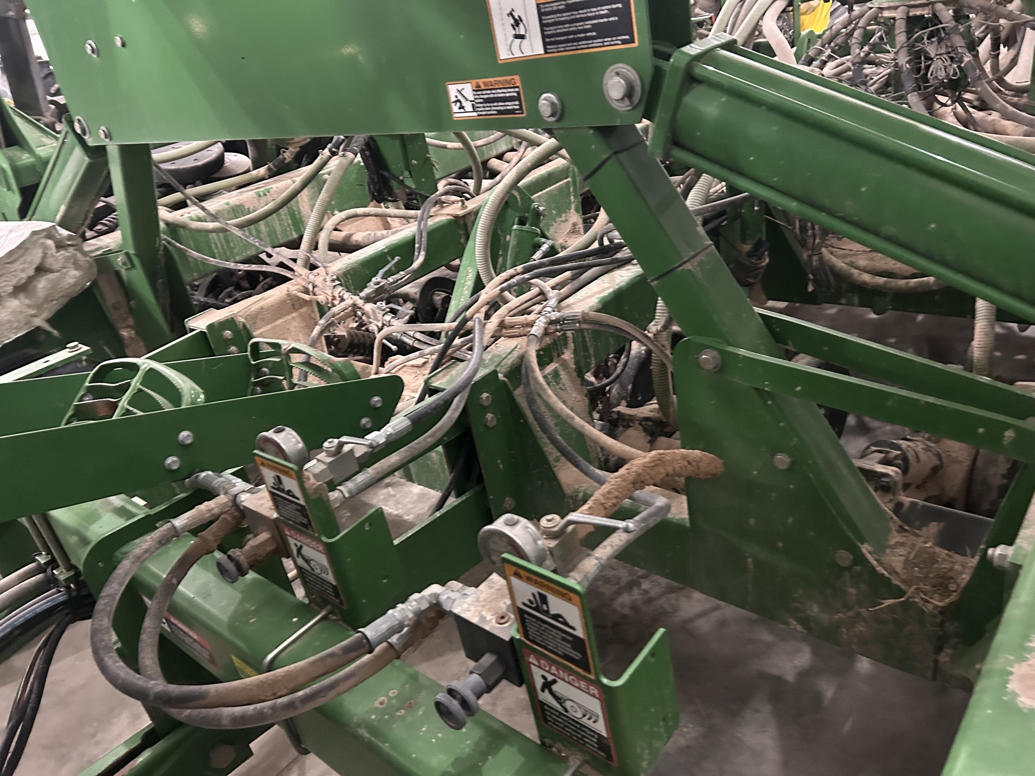 2007 John Deere 1895 Air Seeder