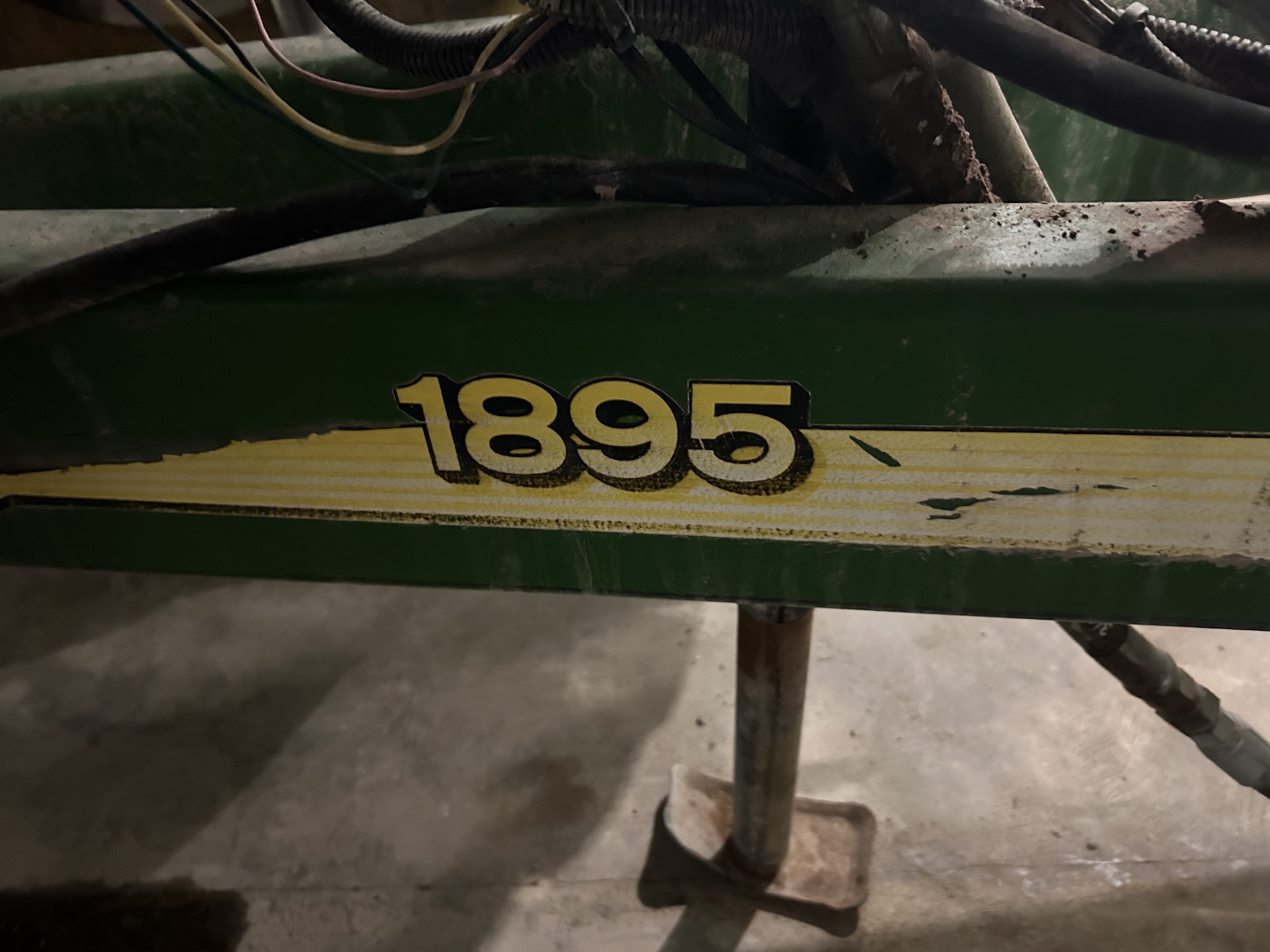 2007 John Deere 1895 Air Seeder