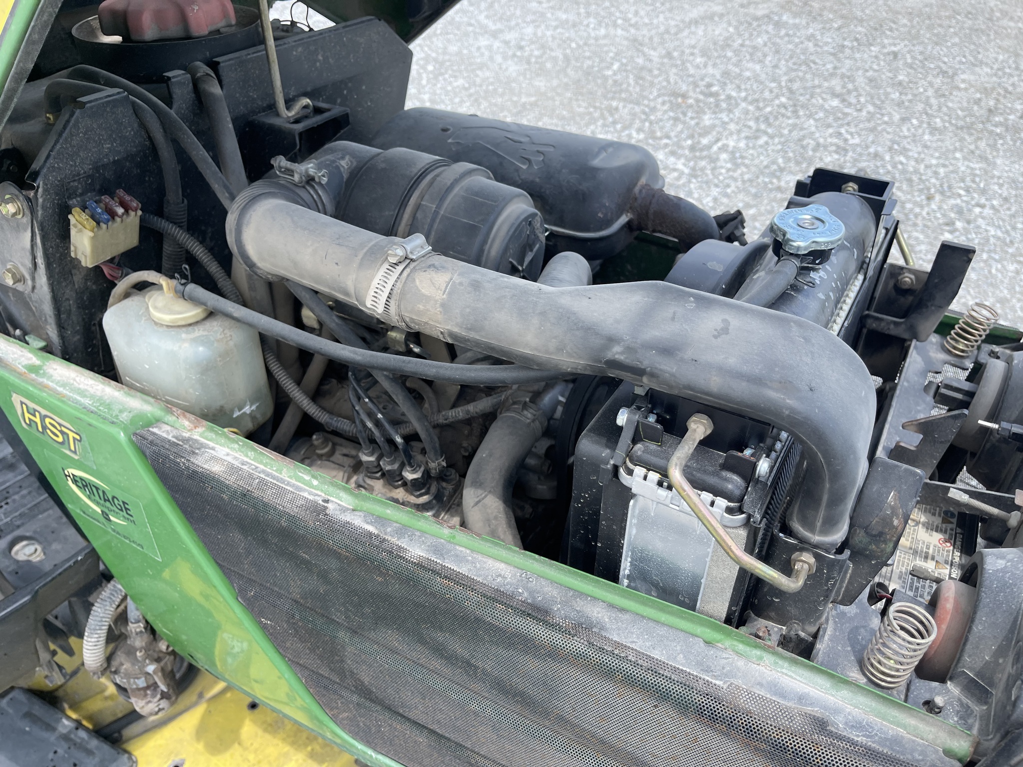 2005 John Deere 2210 Tractor