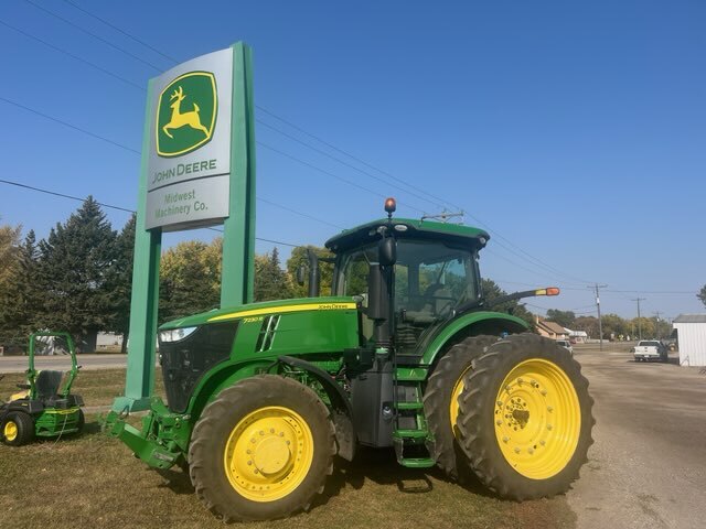 2014 John Deere 7230R Tractor