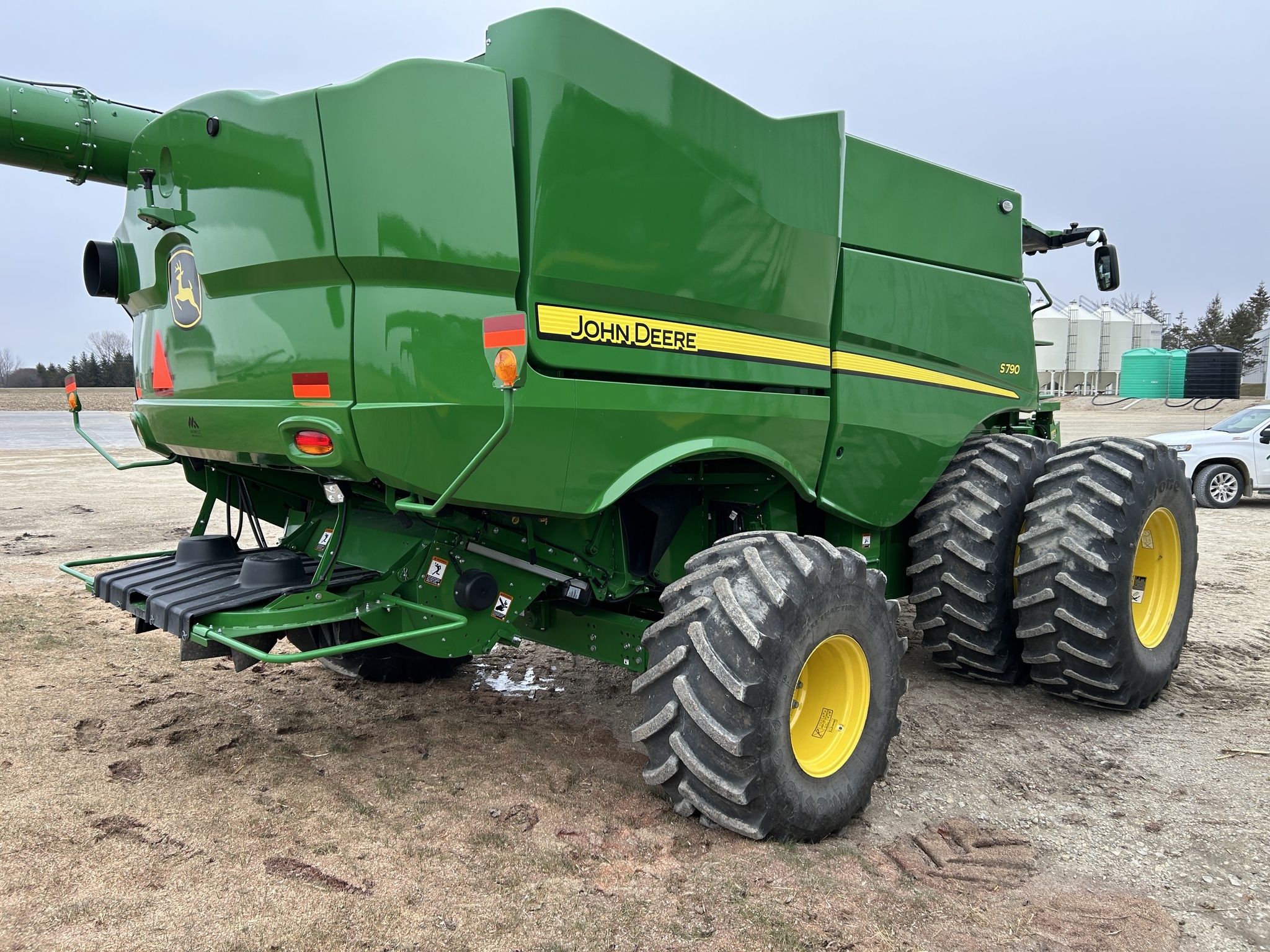 2024 John Deere S790 Combine
