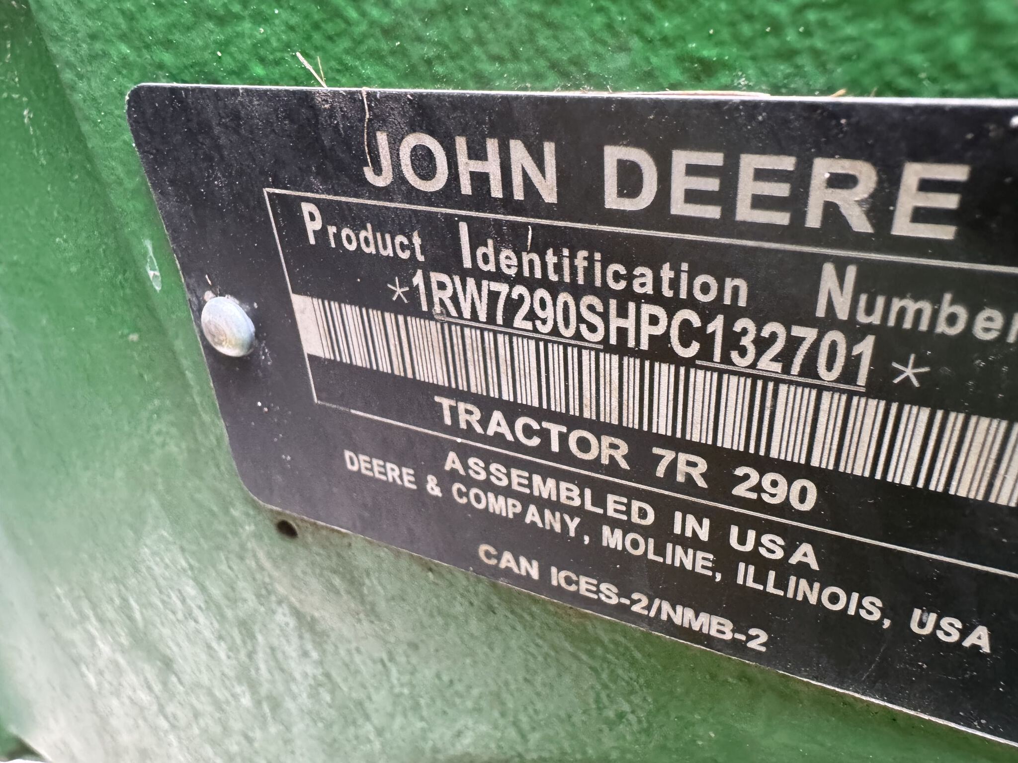 2023 John Deere 7R 290 Tractor