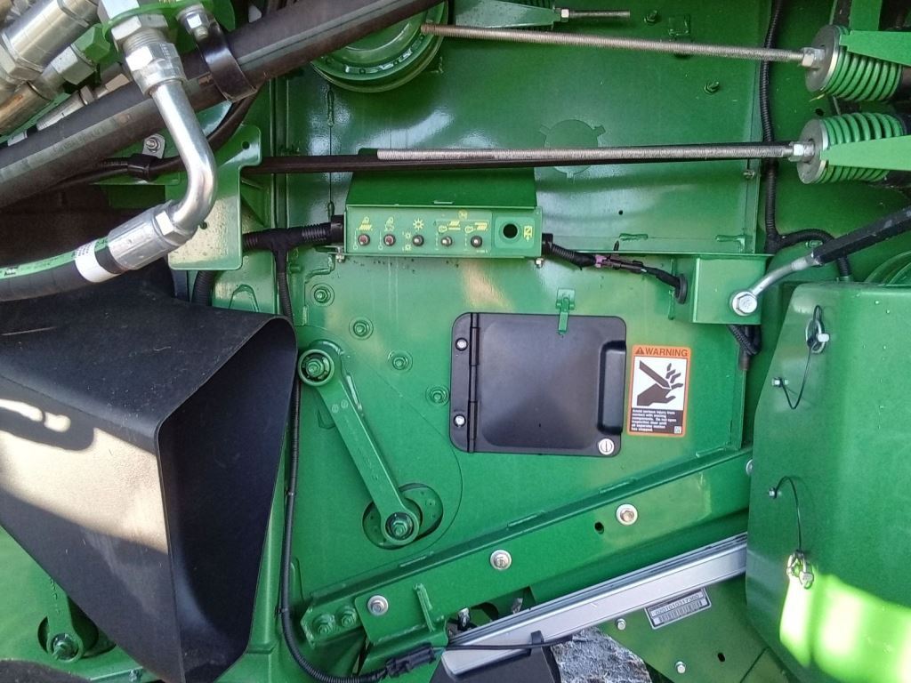 2023 John Deere S780 Combine