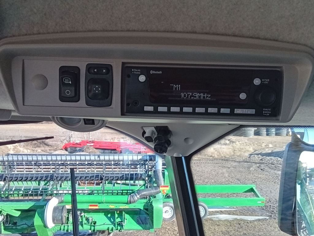 2023 John Deere S780 Combine