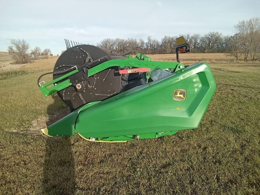 2023 John Deere HD40F Platform