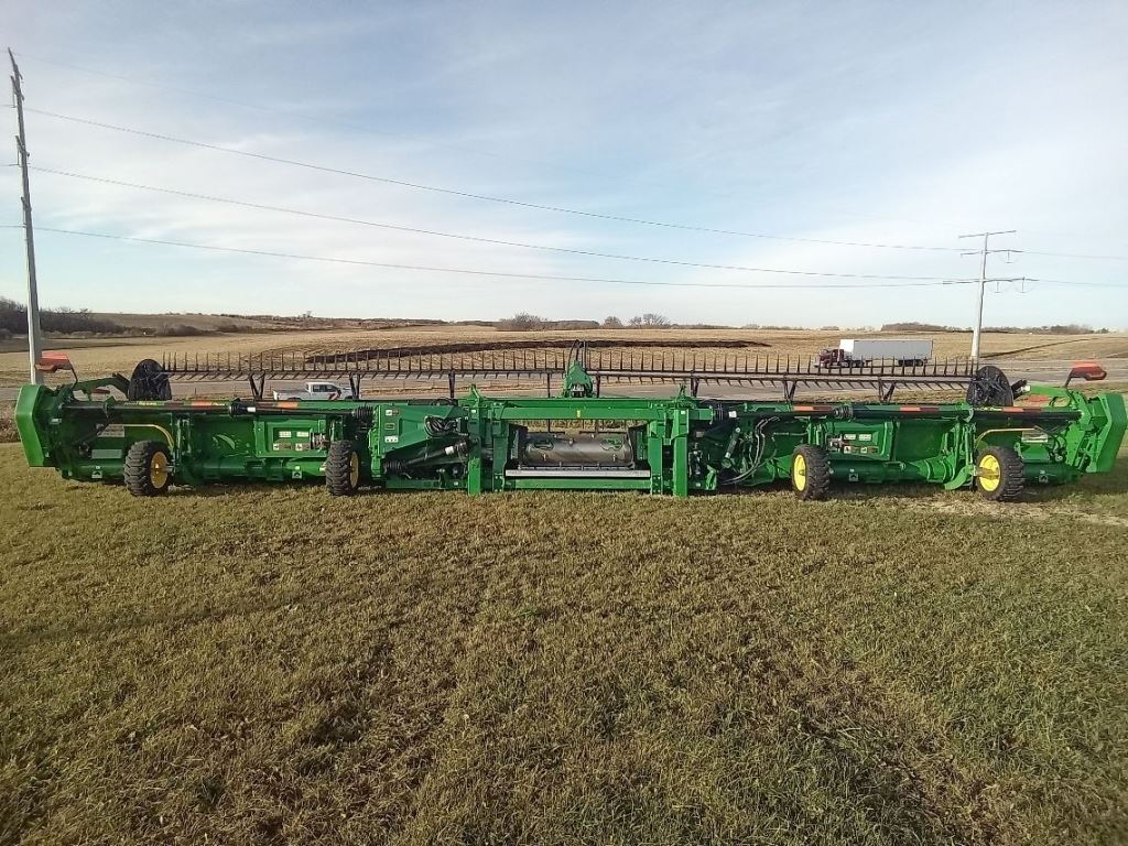 2023 John Deere HD40F Platform