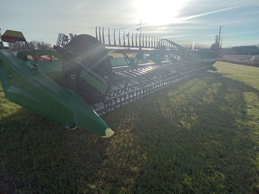 2023 John Deere HD40F Platform