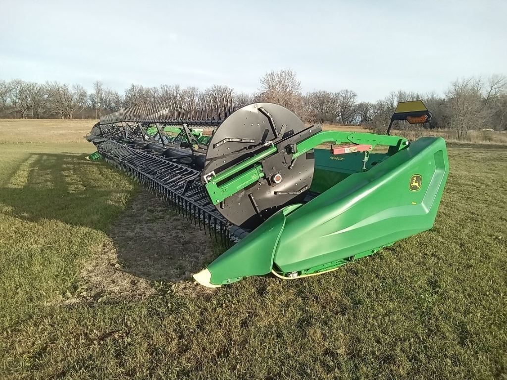 2023 John Deere HD40F Platform