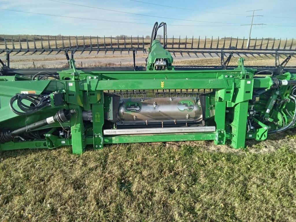 2023 John Deere HD40F Platform