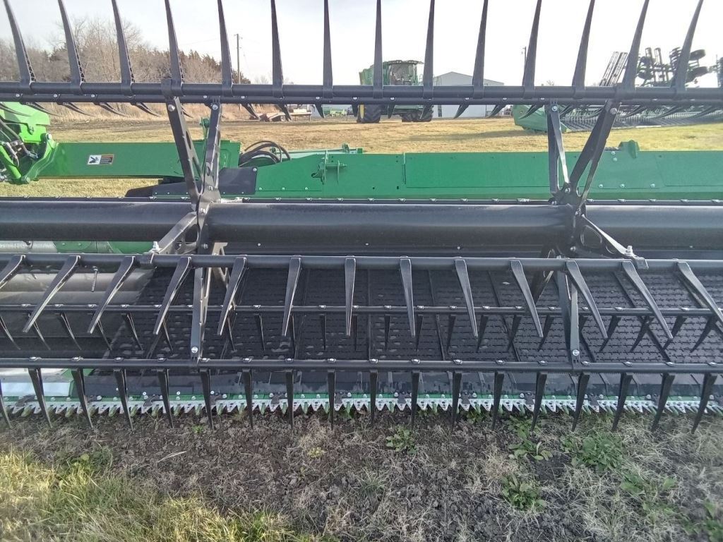 2023 John Deere HD40F Platform