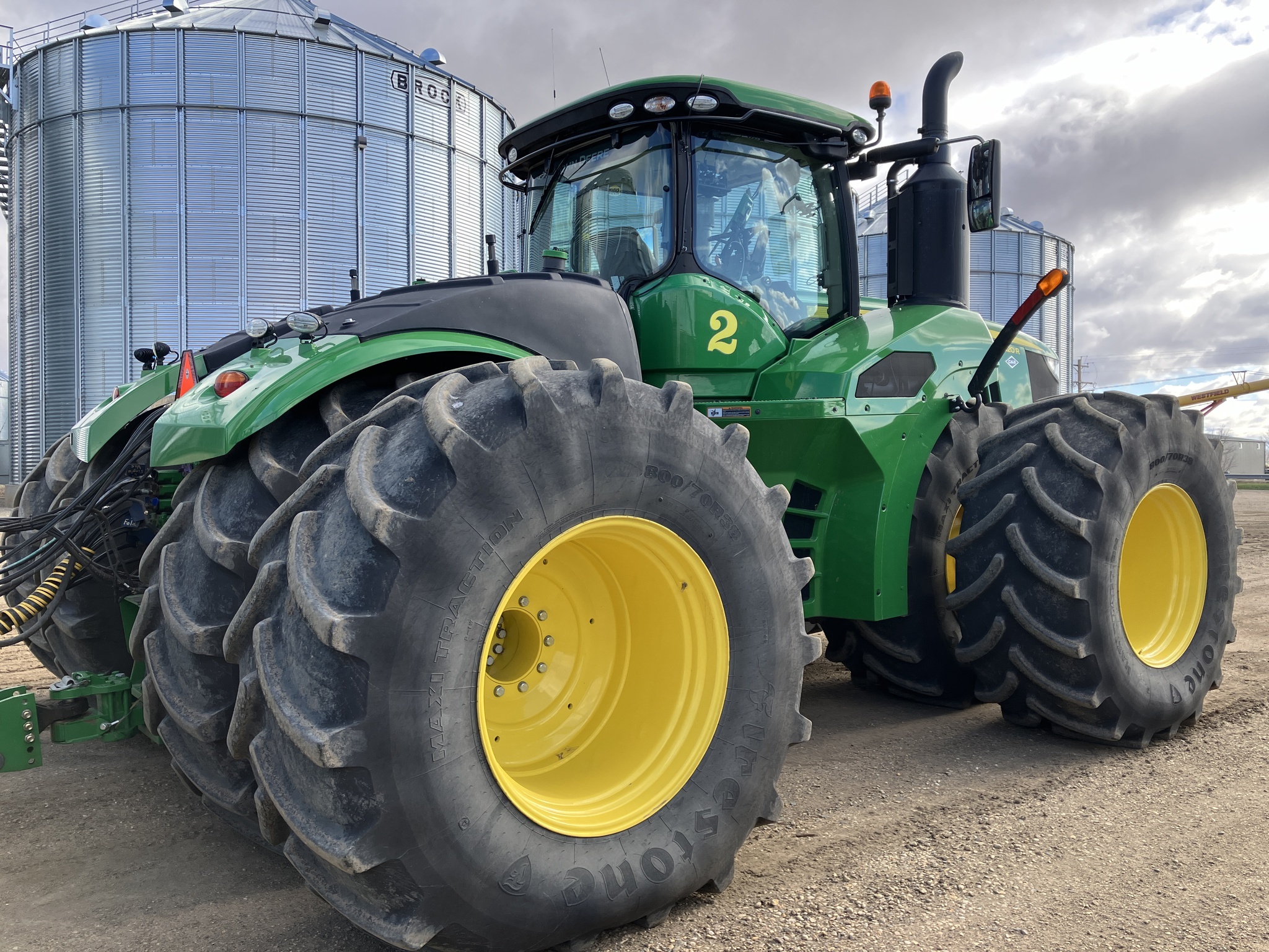 2021 John Deere 9620R Tractor