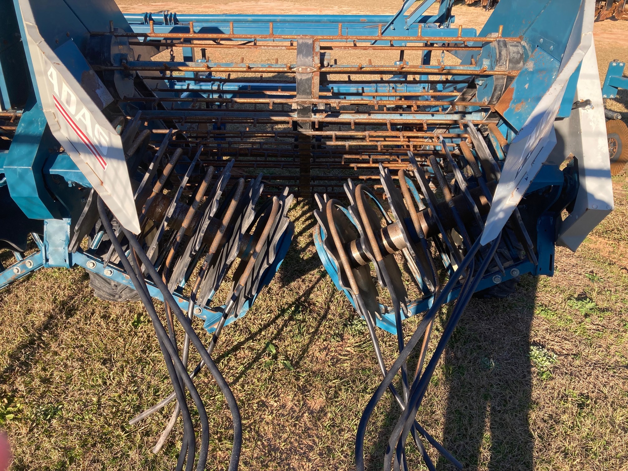 2022 Amadas 6-38 Peanut Equipment