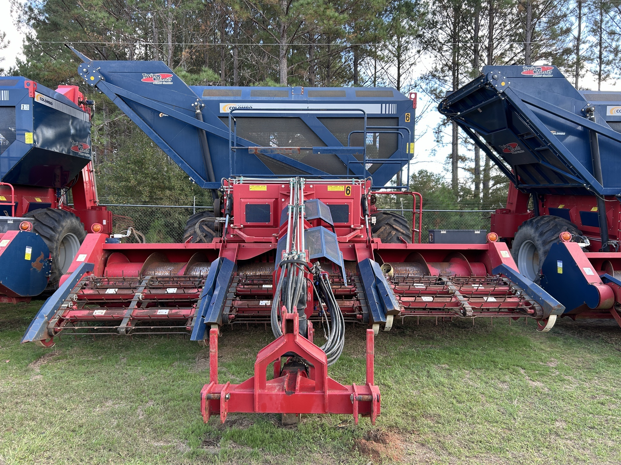 2020 Colombo TWIN MASTER FLEX BASKET Peanut Equipment