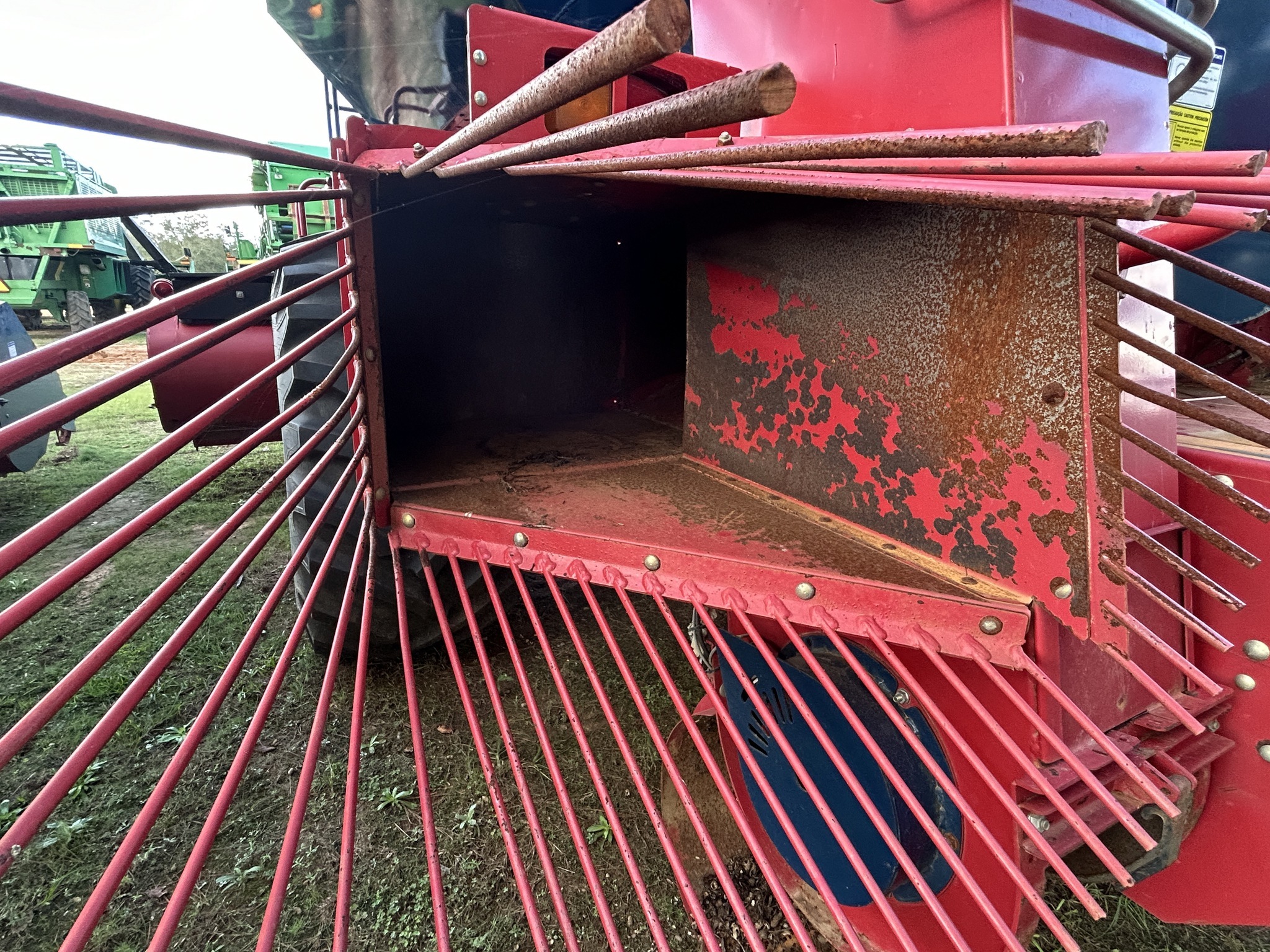 2020 Colombo TWIN MASTER FLEX BASKET Peanut Equipment