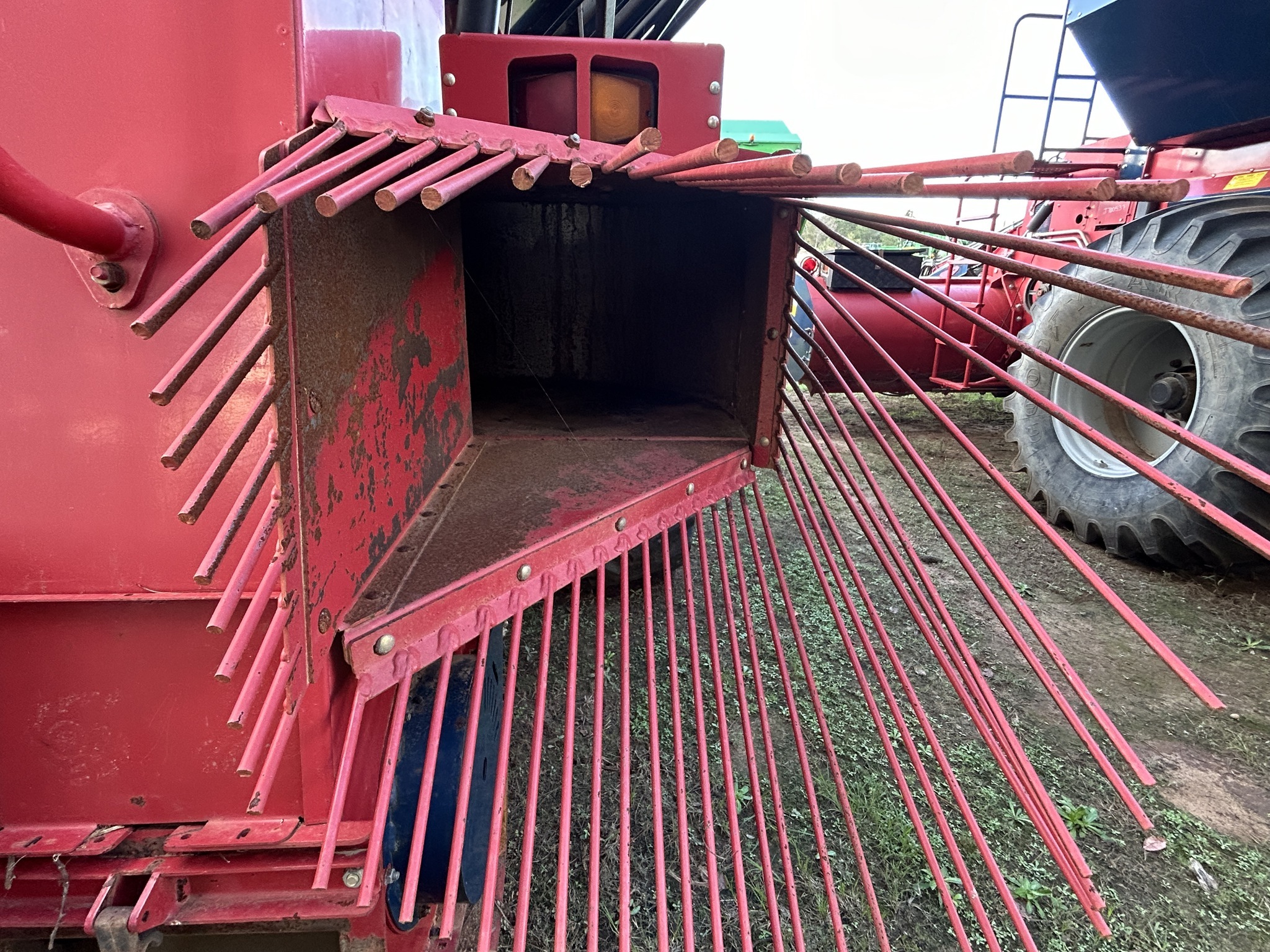 2020 Colombo TWIN MASTER FLEX BASKET Peanut Equipment