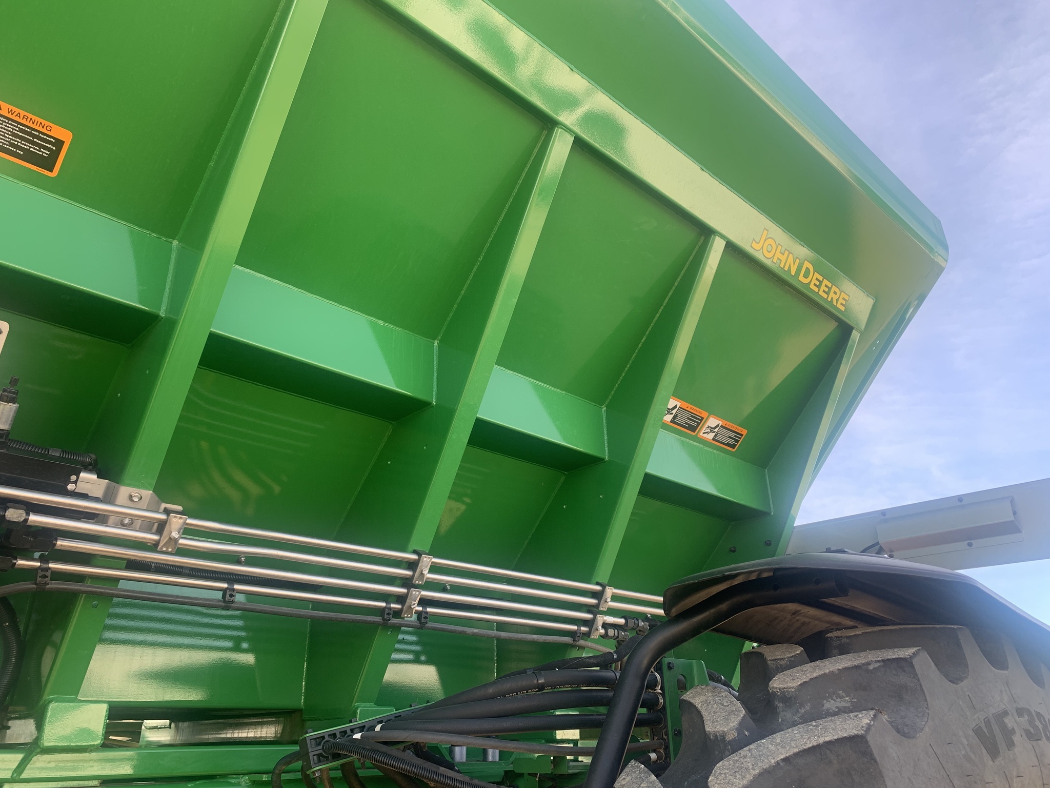 Ds30 Loader 2023 John Deere DS30 Pull-Type Fertilizer Spreader - $52,000 ...