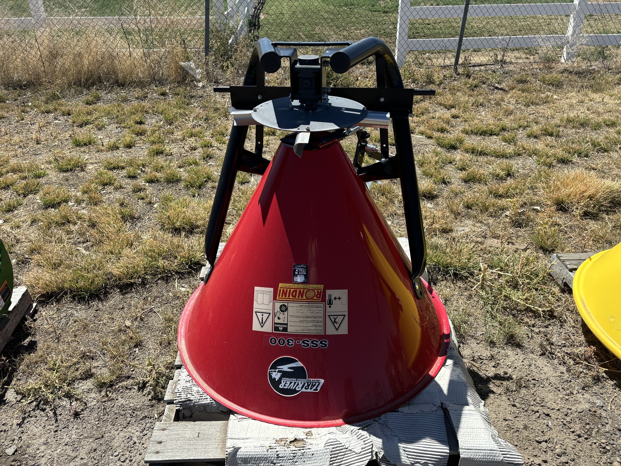 Pull Type Implement 2023 Tar River Implements SSS-300 Pull-Type Sprayer - $820 | Machinery Pete