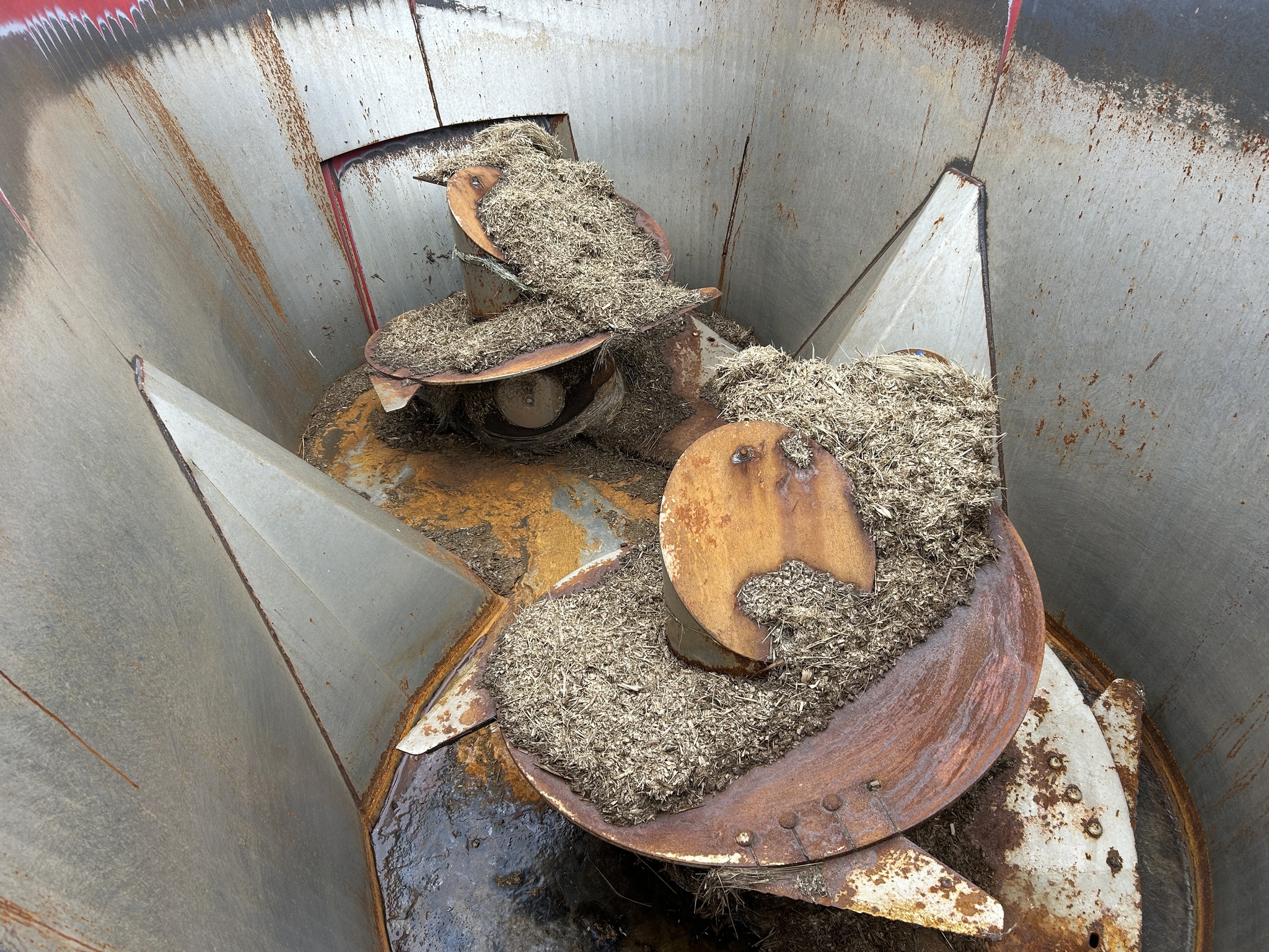 2022 Roto Mix 525 Grinders and Mixer