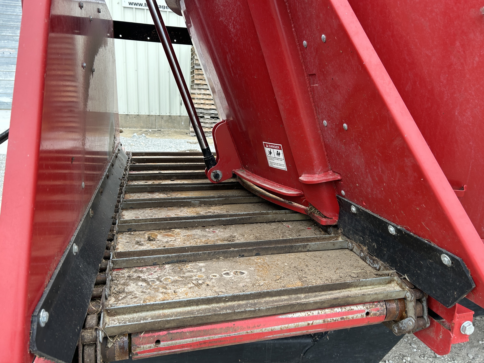 2022 Roto Mix 525 Grinders and Mixer