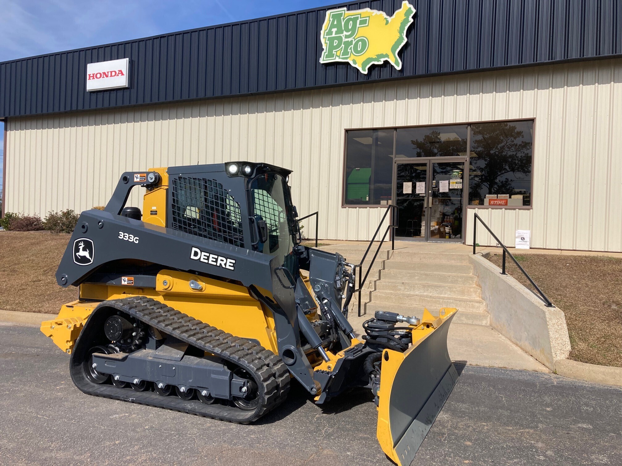 2025 John Deere 333 P Skid Steer