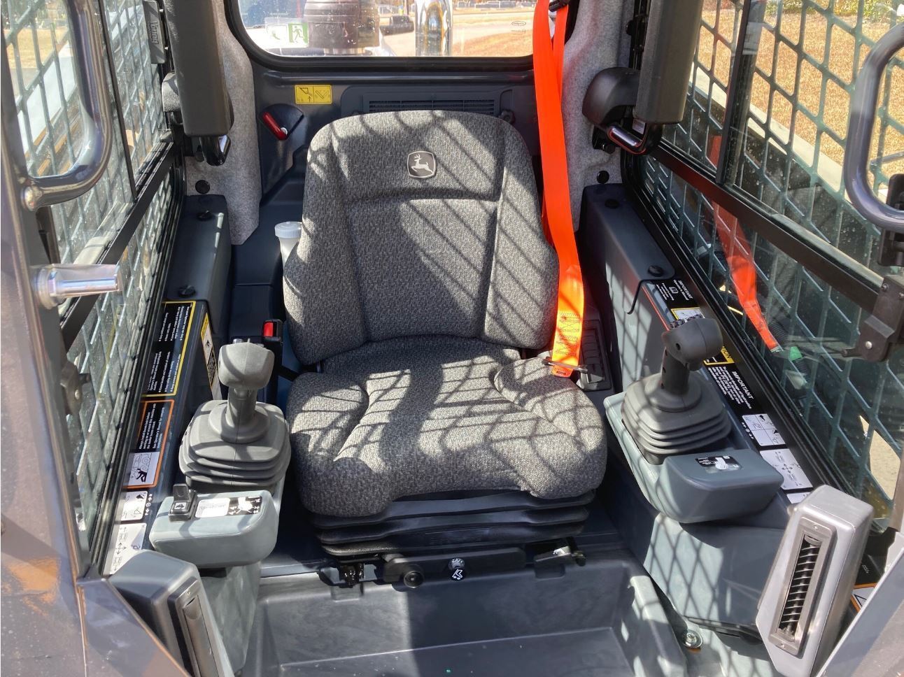 2025 John Deere 333 P Skid Steer