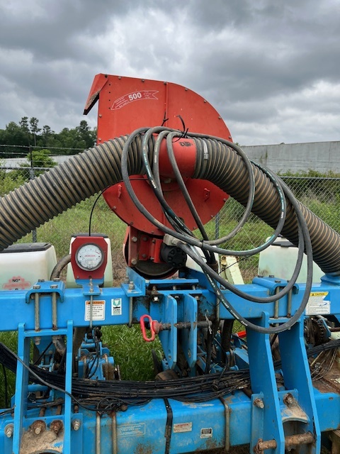2010 Monosem 6X2 Planter